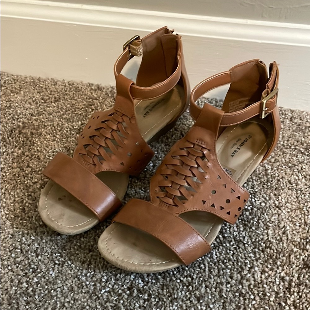 Women's Brown Sandals